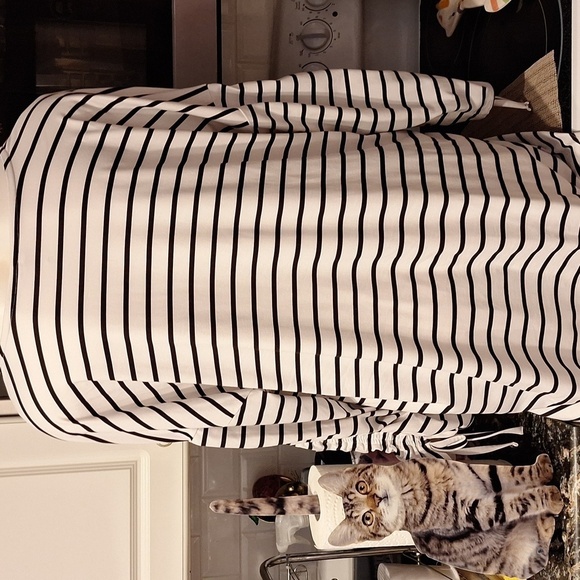 A women's Cato long sleeve stretch plus size top 18/20W - Picture 2 of 4